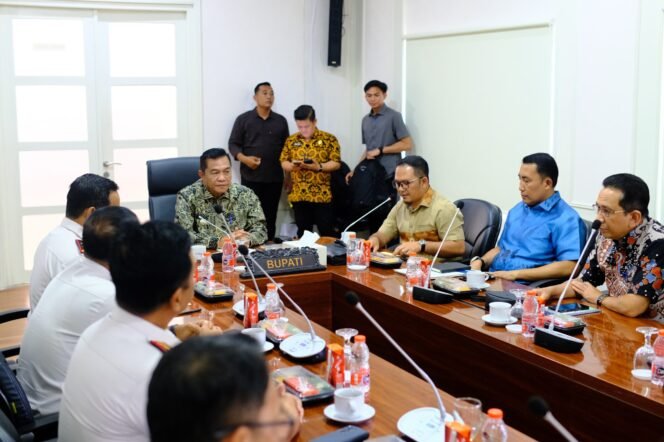 
Bertemu Dirjen Permasyarakatan, Bupati Toha Akan Hibahkan Lahan Bapas di Muba