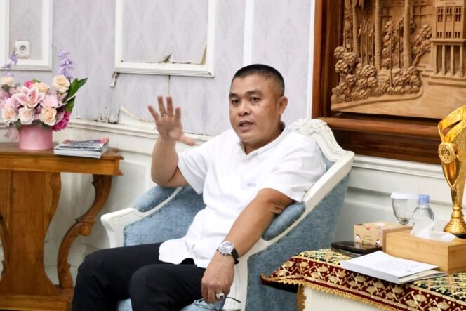 
Sekretaris Daerah Kota Palembang, Ratu Dewa, saat beraudiensi dengan FK Unsri/ist. 