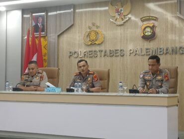 Kapolrestabes Palembang Kombes Pol Sonny Mahar BA saat press rilis. Foto : Urban Id