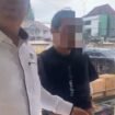Pelaku pemerkosaan saat di bawa ke Polda Sumsel. Foto : Istimewa