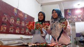 Generasi kedua Hikmah Fajar, Novia Ariani. Foto : Abdullah Toriq/Urban Id