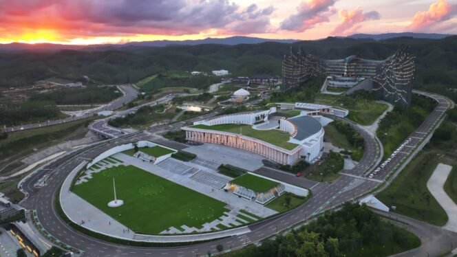 
Mensesneg: Presiden Prabowo Berkomitmen untuk Percepatan Pembangunan IKN