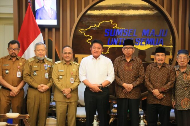 
Herman Deru Ajak Lansia Terus Berkontribusi bagi Pembangunan