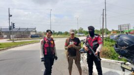 Polres Ogan Ilir saat mengamankan pungli di Tol Keramasan. Foto : Istimewa