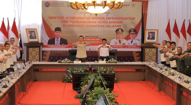 Rapat Koordinasi (Rakor) bersama Menteri Koordinator Bidang Infrastruktur dan Pembangunan Kewilayahan, Agus Harimurti Yudhoyono (AHY), di Griya Agung pada Selasa, 10 Februari 2026/ist. 