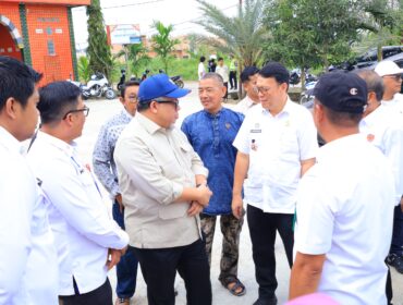 Wakil Menteri Perumahan dan Kawasan Permukiman (PKP) Fahri Hamzah melakukan peninjauan langsung ke sejumlah titik perumahan dan kawasan masyarakat berpenghasilan rendah (MBR) di Kota Palembang, Rabu, 11 Februari 2026/ist.
