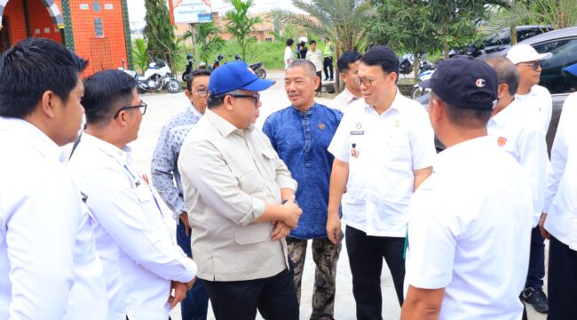 Wakil Menteri Perumahan dan Kawasan Permukiman (PKP) Fahri Hamzah melakukan peninjauan langsung ke sejumlah titik perumahan dan kawasan masyarakat berpenghasilan rendah (MBR) di Kota Palembang, Rabu, 11 Februari 2026/ist.
