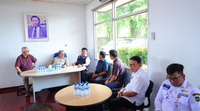 Kunjungan Wakil Menteri Perumahan dan Kawasan Permukiman (PKP) Fahri Hamzah ke Kawasan Siap Bangun (Kasiba) dan Lingkungan Siap Bangun (Lisiba) Perumnas Talang Kelapa serta rencana kawasan Aeropolis di sekitar Bandara Sultan Mahmud Badaruddin (SMB) II/ist. 