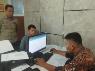 Seorang ayah di Palembang lapor polisi lantaran tak bisa menemui anaknya. Foto : Istimewa