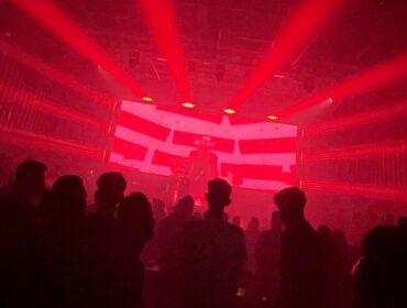 Ilustrasi tempat hiburan malam.