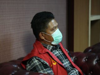 Anggota DPRD Muara Enim saat berada d Kejati Sumsel usai di OTT. Foto : Kejati Sumsel