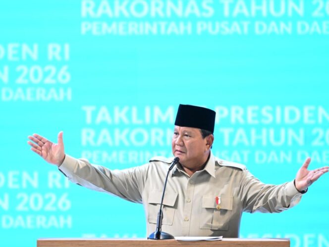 
Prabowo Tantang Koruptor: Era Enak-Enak Makan Uang Negara Sudah Tamat