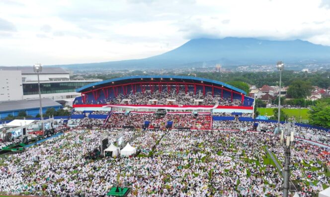 
Prabowo Hadiri Mujahadah Kubro Satu Abad Nahdlatul Ulama di Malang