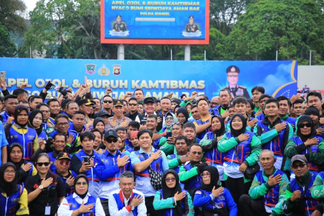 
Herman Deru Apresiasi Apel Kamtibmas Ojol dan Buruh, Dukung Inisiasi Polda Sumsel Jaga Ketertiban