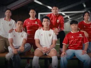 Jersey Timnas Indonesia hasil kerja sama dengan Kelme yang dirilis pada 12 Maret 2026. Foto: Kelme
