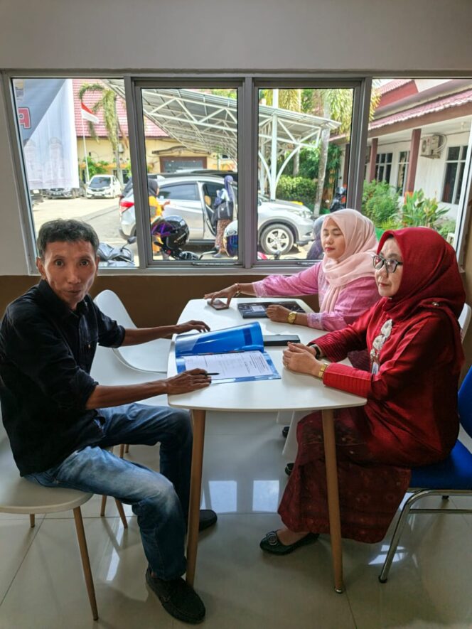 
Disnaker Palembang Buka Posko Pengaduan THR, Perusahaan Wajib Bayar Maksimal H-7 Lebaran