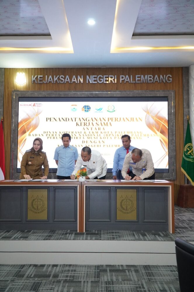 
Kantah Kota Palembang dan Kejari Palembang Teken MoU Pendampingan Hukum dan Pengamanan Aset Negara