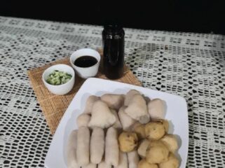 Pempek Dengan Food yang terjual hingga luar Kota Palembang/ist.