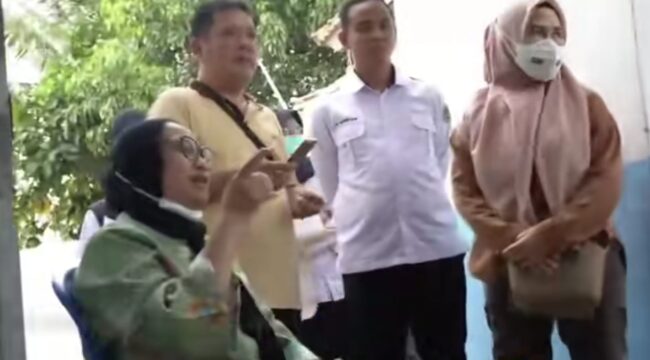 Wakil Kepala Badan Gizi Nasional (BGN), Nanik S Deyang, di dapur MBG di OKU Timur. Foto : Istimewa