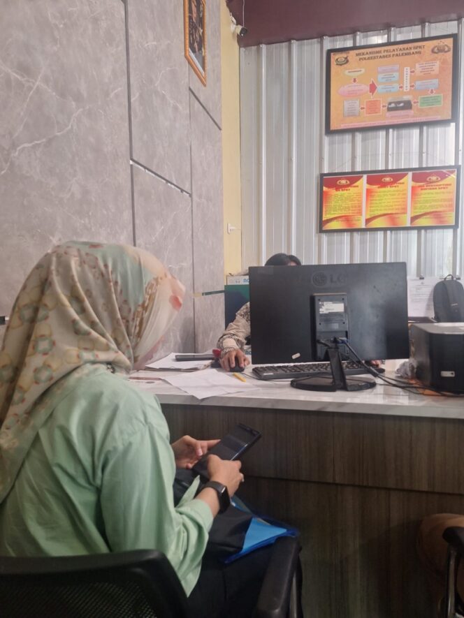 
Larikan Uang Pembayaran COD Customer, Sopir Jaya Inti Cargo di Palembang Dilaporkan ke Polisi