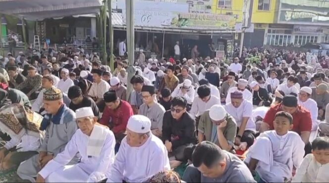 
Gunakan Perhitungan Global, Sejumlah Warga di Palembang Rayakan Idul Fitri 1447 Hijriah Lebih Awal