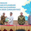 Wali Kota Palembang, Ratu Dewa, menyerahkan Laporan Keuangan Pemerintah Daerah (LKPD) Tahun Anggaran 2025 pada Selasa, 31 Maret 2026/ist. 