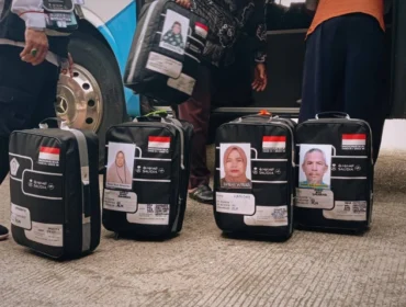 Sejumlah koper jemaah calon haji 2022 kloter embarkasi Palembang (Foto : Abdullah Toriq/Urban. Id)
