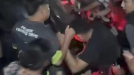 Pelaku pelecehan seksual di Muratara saat diringkus Polisi. Dok. Polsek Karang Dapo