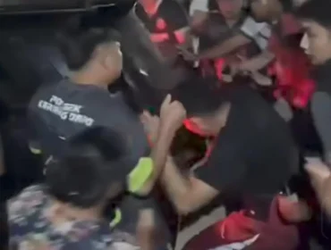 Pelaku pelecehan seksual di Muratara saat diringkus Polisi. Dok. Polsek Karang Dapo