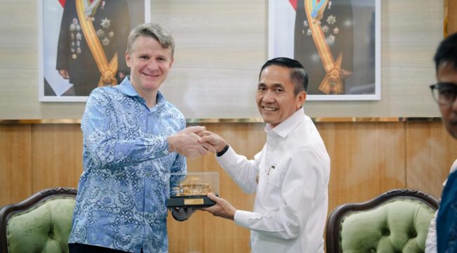 Pertemuan resmi Pemkot Palembang dengan Duta Besar Australia untuk Indonesia, Roderick Brazier, di Rumah Dinas Wali Kota, Rabu, 8 April 2026.