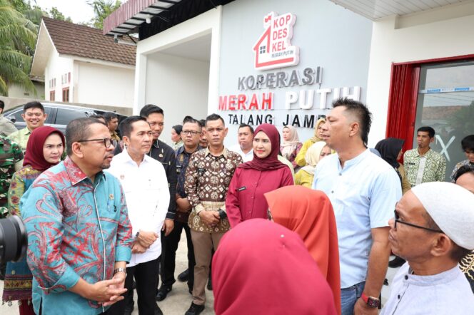 
Kunjungan Kepala Staf Kepresidenan (KSP) ke sejumlah titik koperasi di Kota Palembang, Kamis, 9 April 2026/ist.
