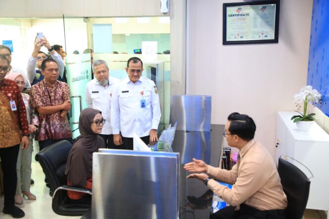 
Wujudkan Inklusi Keuangan Tanpa Batas, Bank Sumsel Babel dan OJK Hadirkan Layanan Ramah Disabilitas