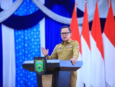 Wamendagri Bima Arya saat menghadiri sinkronisasi pembangunan antara pusat dan daerah kembali menjadi sorotan dalam Musrenbang Sumsel 2026 yang digelar di Griya Agung Palembang. Foto : Humas Pemprov Sumsel