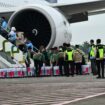 Keberangkatan 443 jemaah haji Kloter 1 asal Kabupaten OKU Timur dari Embarkasi Palembang. Foto : Kemenhaj Sumsel