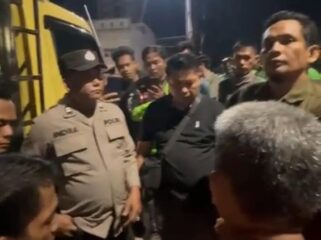 Upaya penyelesaian secara persuasif terkait penghalangan tempat usaha oleh oknum polisi. Foto : Istimewa