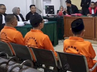 Sidang di Pengadilan Negeri Klas I A Palembang, jaksa penuntut umum (JPU) menuntut terdakwa dengan hukuman lima tahun penjara serta denda sebesar Rp10 miliar. Foto : Istimewa