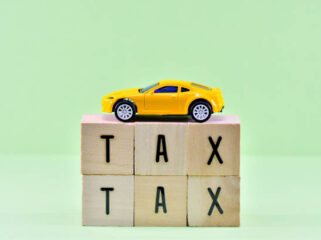 Ilustrasi pajak kendaraan. Foto : Istock