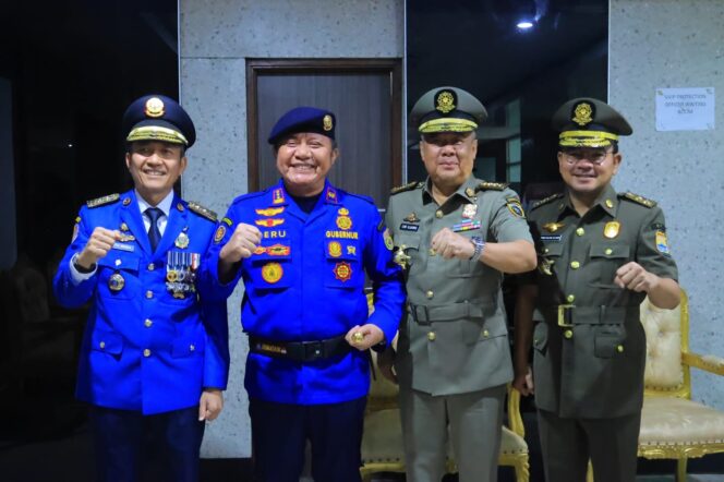 
Herman Deru dan Cik Ujang: Damkar, Satpol PP, dan Satlinmas Paling Dekat dengan Rakyat