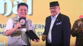 Ketua Fraksi Partai Golkar MPR RI, Melchias Markus Mekeng, bersama Gubernur Sumsel Herman Deru saat mengikuti Sarasehan Kebangsaan MPR RI di Palembang. Foto : Humas Pemprov Sumsel