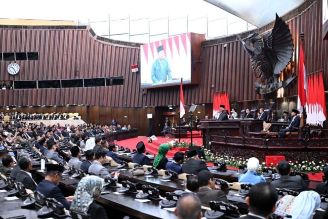 
Presiden Prabowo Paparkan Capaian Ekonomi Nasional dan Perkuat Agenda Kemandirian Bangsa