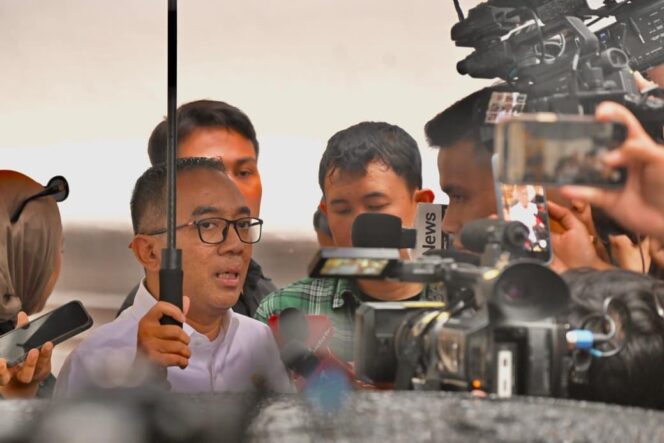 
Prabowo Dorong Kampus Jadi Mitra Strategis Pemda Selesaikan Masalah Daerah