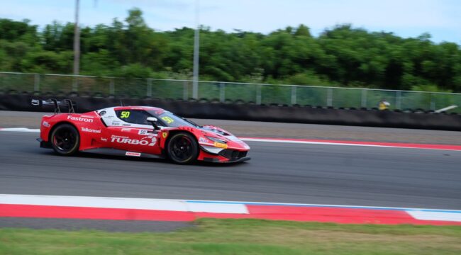Pembalap Indonesia Sean Gelael yang akan berlaga di ajang GT World Challenge Asia (GTWCA) 2026 di Pertamina Mandalika International Circuit, Lombok, Nusa Tenggara Barat, pada 2–3 Mei 2026.