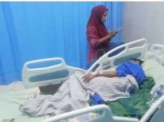 Korban sedang di rawat di RS Bhayangkara Palembang. Foto : Andika/Kordanews