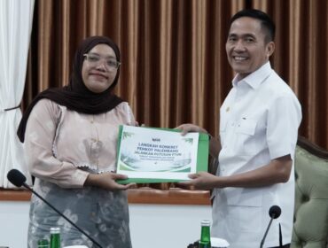 Audiensi Wali Kota Palembang, Ratu Dewa bersama WALHI Sumsel/ist.