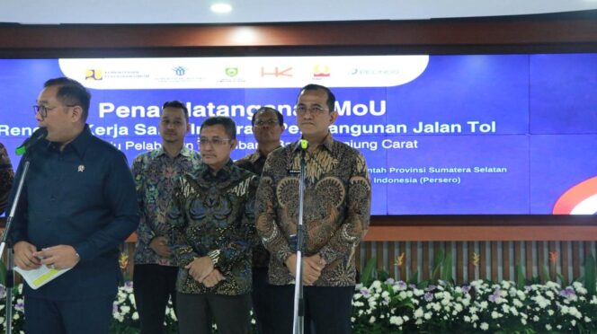 
Herman Deru Tegaskan Dukungan Penuh Integrasi Tol Menuju Pelabuhan Tanjung Carat, Investasi Capai Rp26 Triliun