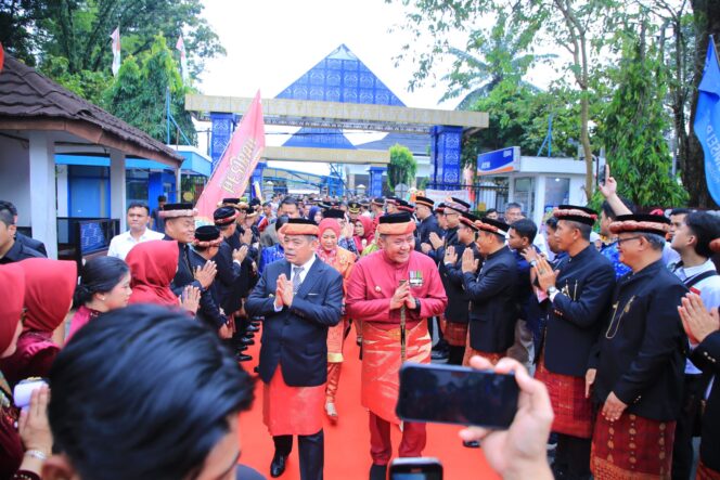 
HUT ke-157 Lahat, Herman Deru Tekankan Ketangguhan Daerah Hadapi Disrupsi dan Bonus Demografi 2045