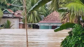 Kondisi rumah warga terendam banjir di Muratara. Foto : Istimewa