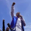 Ketua DPD ADO Sumsel, Asrul Indrawan, sedang orasi di depan aksi massa di DPRD Sumsel, Selasa, 20 Mei 2025. Foto : Anyelir/Urban Id