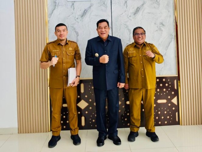 
Disnakertrans Muba Tuntaskan Belasan Kasus Perselisihan Hubungan Industrial