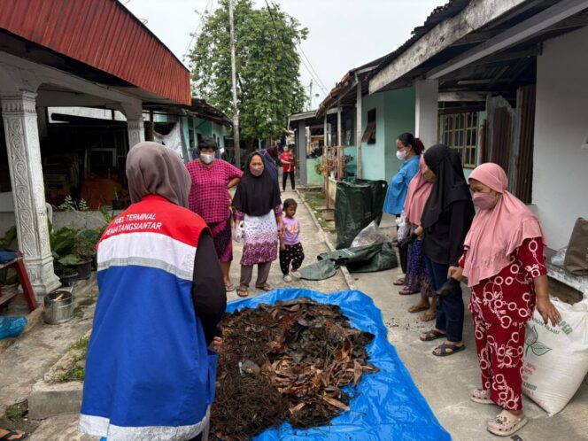 
Pertamina Patra Niaga Perkuat Ketahanan Pangan Berkelanjutan Melalui Inovasi Budidaya dan Pemberdayaan Masyarakat